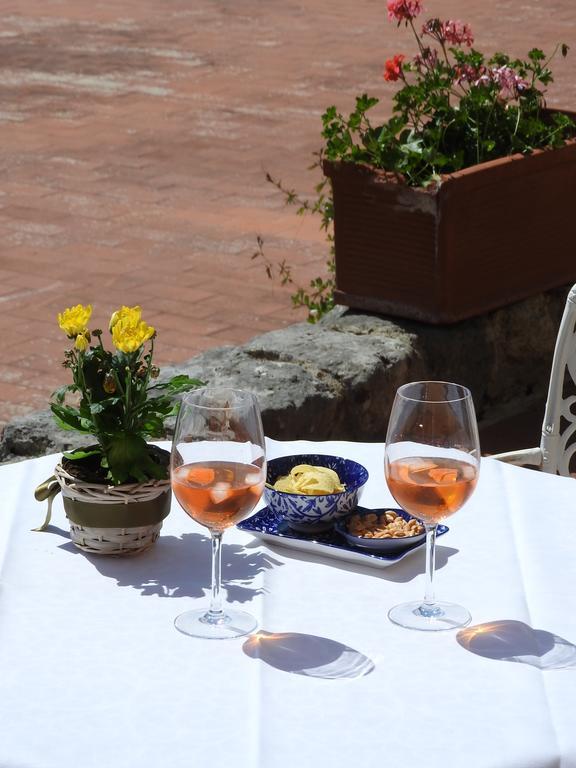 Relais Borgo Di Toiano Casa de hóspedes Sovicille Exterior foto