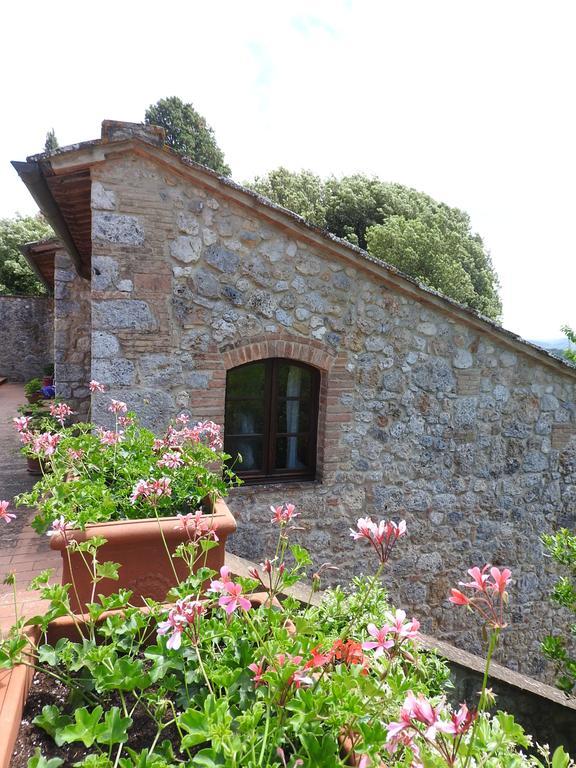 Relais Borgo Di Toiano Casa de hóspedes Sovicille Exterior foto